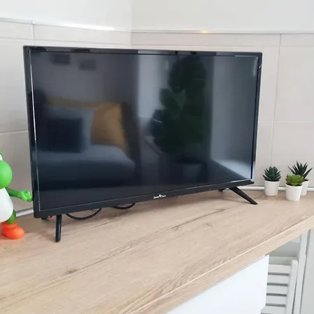 Maxbnb - Studio Cozy - Climatise - Wifi Fibre - 10 Min A Pied Gare -3- Toulon Exterior photo