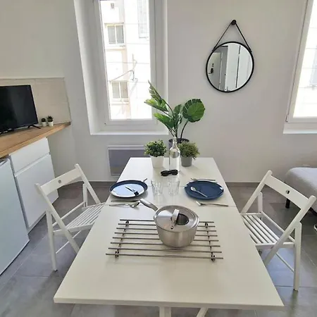 Maxbnb - Studio Cozy - Climatise - Wifi Fibre - 10 Min A Pied Gare -3- Toulon Exterior photo